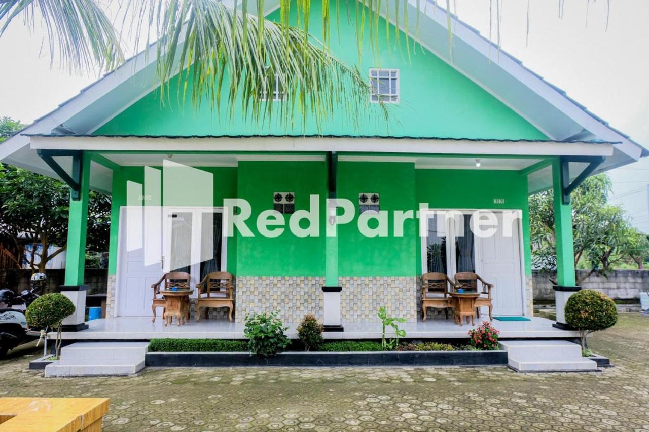 Villa Ikhbar Ciletuh Redpartner Cilowa Exterior photo